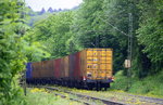 Ein Nachschuss auf ein Containerzug aus Milano(I) nach Zeebrugge-Ramskapelle(B).