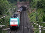 2901 von Alpha Trains  kommt aus dem Gemmenicher-Tunnel raus mit einem Ölzug aus Antwerpen-Petrol(B) nach Heilbronn(D) und fährt nach Aachen-West und rollt die Gemmenicher-Rampe herunter