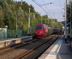 Ein Nachschuss auf dem Thalys aus Essen-Hbf(D) nach Paris-Nord(F)  und kamm aus Richtung Aachen-Hbf,Aachen-Süd(D) und fuhr durch den Bahnhof von Hergenrath(B) in Richtung Lüttich(B).