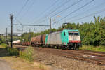 186 220 alias 2828 zieht einen gemischten Güterzug durch Bassenge Richtung Aachen-West. Aufnahme vom 30/06/2018.