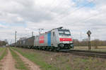 Railpool/Crossrail 186 187 mit einem Containerzug am 29.03.2019 bei Bischofsheim.