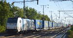 Crossrail Benelux N.V., Borgerhout [B] mit  186 536-9  [NVR-Nummer: 91 80 6186 536-9 D-RPOOL] und einem KLV-Zug am 10.10.22 Durchfahrt Bahnhof Golm.