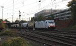 E186 239 von Continental Rail Services fhrt als Schubhilfe sie schiebt einen Getreidezug  von Aachen-West nach Belgien bis zum Gemmenicher-Tunnel.Vorne fhrt eine Class 66 DE6309 von DLC Railways in