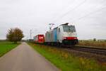 LINEAS Bombardier Traxx 186 504-7 mit KLV Zug in Babenhausen (Hessen) am 02.11.24