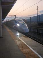 2024.11.17, CR400AF 1020, GuiLin West Station.