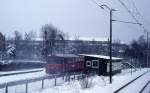 Lyngby-Nærum-Jernbane (LNJ), normalerweise 'Nærumbanen' genannt: Ein Triebwagen des Typs Ym (Hersteller: Waggonfabrik Uerdingen) hält im März 1975 in Jægersborg, dem einen