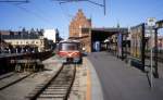 HHGB (Helsingør-Hornbæk-Gilleleje-Banen) Triebzug (Ym + Ys) im Bahnhof Helsingør im September 1992.