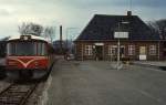 Ein Y-Tog der HHGB (Helsingr-Hornbaek-Gilleleje-Banen) wartet im Frhjahr 1987 in Gilleleje auf seine Fahrgste