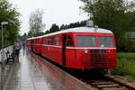 Der abfahrbereite Schienenbuszug (LB Sm2 + LJ Sb94 + HBS Sm212) im Bf Bryrup am 30.05.2019.