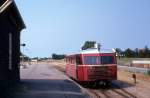 HHGB Helsingr-Hornbk-Gilleleje-Banen am 5. Juli 1973: Ein Scandia-Schienenbus (Sm) hlt am Bf Gilleleje.