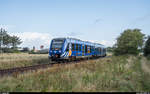 Lint 605 der Nordjyske Jernbaner am 19. August 2019 auf dem Weg von Hirtshals nach Hjørring kurz nach der Haltestelle Sønderby.