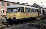 Der Indusi-Messwagen 724 001 wurde 1985 im Aw. Kassel zur musealen Erhaltung abgestellt, bevor er an die BSW-Gruppe Heidelberg als Leihgabe abgegeben wurde. In Kassel entstand diese Aufnahme am 24.07.1987.
