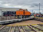 DB Museum 105 021-0 am 19.09.2021 auf der Drehscheibe im Bw Arnstadt/hist.