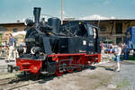 Die Schmalspurlokomotive 99 4511 präsentiert sich am 30.04.2000 im ehemaligen Bw. Dresden-Altstadt.