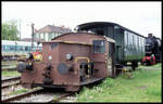 Eisenbahn Museum Nördlingen am 16.5.1999:Im Außenbereich stand die Akkulok 1 mit der Nummer 72190.00.01.