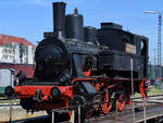 Die Dampflokomotive 89 837, Baujahr 1921 auf der Drehscheibe des Bayerischen Eisenbahnmuseums Nördlingen. (Juni 2019)