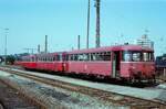 Uerdinger Schienenbusse vor dem Bw Tübingen (1983)