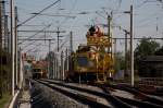 Auch am Feiertag wird gearbeitet. Ein Turmwgen auf der Strecke
zwischen Radebeul West und Coswig. 03.10.2013 14:48 Uhr