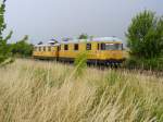 BR 725 004-5 , BR 726 004-5 (Netzinstandhaltung) am 25.06.2008 um 12.08 Uhr in Gross Ammensleben (Sachsen Anhalt)
Gerade noch erwischt ! Seltenes erscheinungsbild in unserer gegend