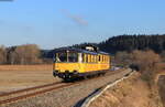 725 002-0 und 726 002-9 als Mess NbZ 91593 (Trossingen Bf-Karlsruhe Hbf) bei Schwenningen 21.12.21