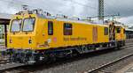 Bahndienstfahrzeug 740103 steht im September 2024 in Bahnhof Fulda