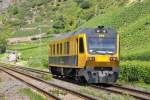 Nachschu von Lok Nr 200 der Sperry Rail International bei Leutesdorf.