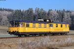 725 002-0 und 726 002-9 als Mess NbZ 91592 (Rottweil-Trossingen Bf) bei Lauffen 21.12.21