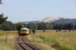 726 003-7+725 003-8 mit 92879 am 31.08.2009 bei Hirschau (Strecke Amberg-Schnaittenbach)