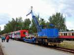 Eisenbahndrehkran  des VEB Schwermaschinenbau  S.M.Kirow , Leipzig steht am 11. August 2012 in der S-Bahn-Werkstatt Schneweide.