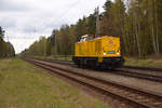 Die 203 313-2 D-DB passiert Lz den Bahnhof Biesenthal in Richtung Berlin. 30.04.2021