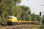 DBG/Bahnbaugruppe 218 391 am 21.8.13 mit einem Lanschienenzug in Duisburg-Wedau in Ratingen-Lintorf.