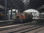 Am 27.6.10 stand 312 066-4 im Aachener Hbf mit einem kleinen Gterzug.