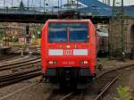 146 022 stellt am 06.08.2012 den Nordrhein-Westfalen-Express RE1 nach Paderborn an Gleis 2 im Aachener Hbf bereit.