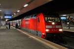 Am Morgen des 12.02.2014 stand die 101 141-0 mit dem CNL 479 (Hamburg-Altona - Zürich HB) und dem aus 2 Wagen dazu gehörenden IC 61419 (Duisburg Hbf - Basel SBB) in Basel Bad Bf beim Tf-Wechsel.