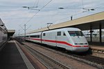 Nachschuss auf 401 016-1 am 13.05.2015, als dieser als ICE 70 (Basel SBB - Hamburg Altona) in den Badischen Bahnhof von Basel einfuhr.