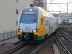 Bahnhof Berlin Friedrichstrasse, Einfahrt ET 445 109 als RE 2 (RE 37380) nach Cottbus am 28.