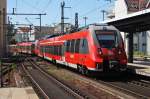 Hier 442 626-8 als RB22 (RB28819)  Airport-Express  von Berlin Schönefeld Flughafen nach Berlin Friedrichstraße mit 442 127-7 als RB21 (RB18671) von Wustermark nach Berlin Friedrichstraße, bei der Einfahrt am 30.6.2015 in Berlin Friedrichstraße.