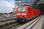 143 248 verlässt am 25.08.2019 mit der RB14 (RB18609)  Airport-Express  von Nauen nach Berlin Schönefeld Flughafen den Berliner Hauptbahnhof. 