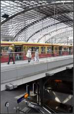 Obere Ebene -    Berlin Hauptbahnhof (Lehrter Bahnhof).