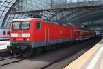 Hier 114 040-9 mit einem RE1 (RE18179) von Berlin Charlottenburg nach Frankfurt(Oder), bei der Ausfahrt am 30.4.2012 aus Berlin Hbf.