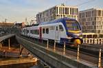 1429 022-5 verlässt am 18.12.2020 als RE2 (RE63952) von Berlin Zoologischer Garten nach Cottbus Hauptbahnhof den Berliner Hauptbahnhof.