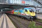 182 005 schiebt am 08.08.2021 den RE1 (RE3114) von Frankfurt(Oder) nach Magdeburg Herrenkrug in den Berliner Hauptbahnhof.