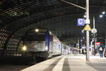 370 008, Berlin Hbf, 20.10.2021, EuroCity aus Warschau