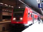 Am 30.August 2007 steht der RE 33108 als RE5 nach Rostock Hbf in Berlin Hbf(tief).