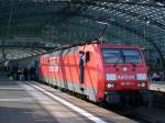 Nun steht 189 001 mit dem D 247 im Berliner Hbf und wartet auf die Abafhrt gen Moskau.