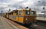 Hier ein Bauzug, bei der Durchfahrt am 25.2.2012 durch Berlin Hbf.