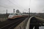 Hier 402 017-8  Bergen auf Rgen  als ICE650 von Berlin Ostbahnhof nach	Kln Hbf., bei der Einfahrt am 16.2.2013 in Berlin Hbf.