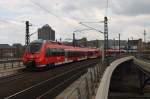 Hier 442 637 und 442 634 als RE7 (RE18715) von Wünsdorf-Waldstadt nach Bad Belzig, bei der Einfahrt am 1.5.2013 in Berlin Hbf.