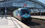 Hier 182 013 mit einem RE1 (RE18121) von Magdeburg Hbf. nach Frankfurt(Oder), bei der Ausfahrt am 6.7.2013 aus Berlin Hbf. 