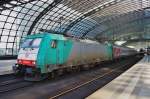 Hier 186 241-6 mit D1249 von Berlin Zoologischer Garten nach Saratov 1 P, dieser Zug stand am 27.7.2013 in Berlin Hbf.